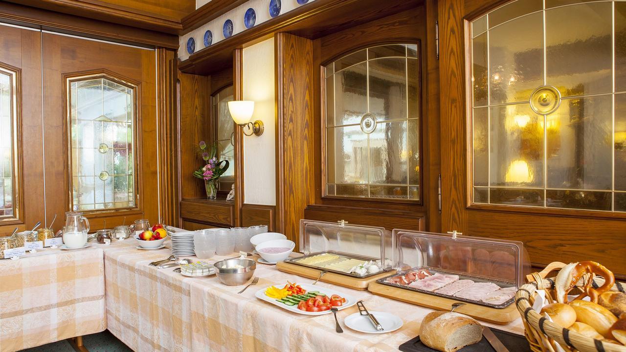 Hotel Lamm Ostfildern Bagian luar foto