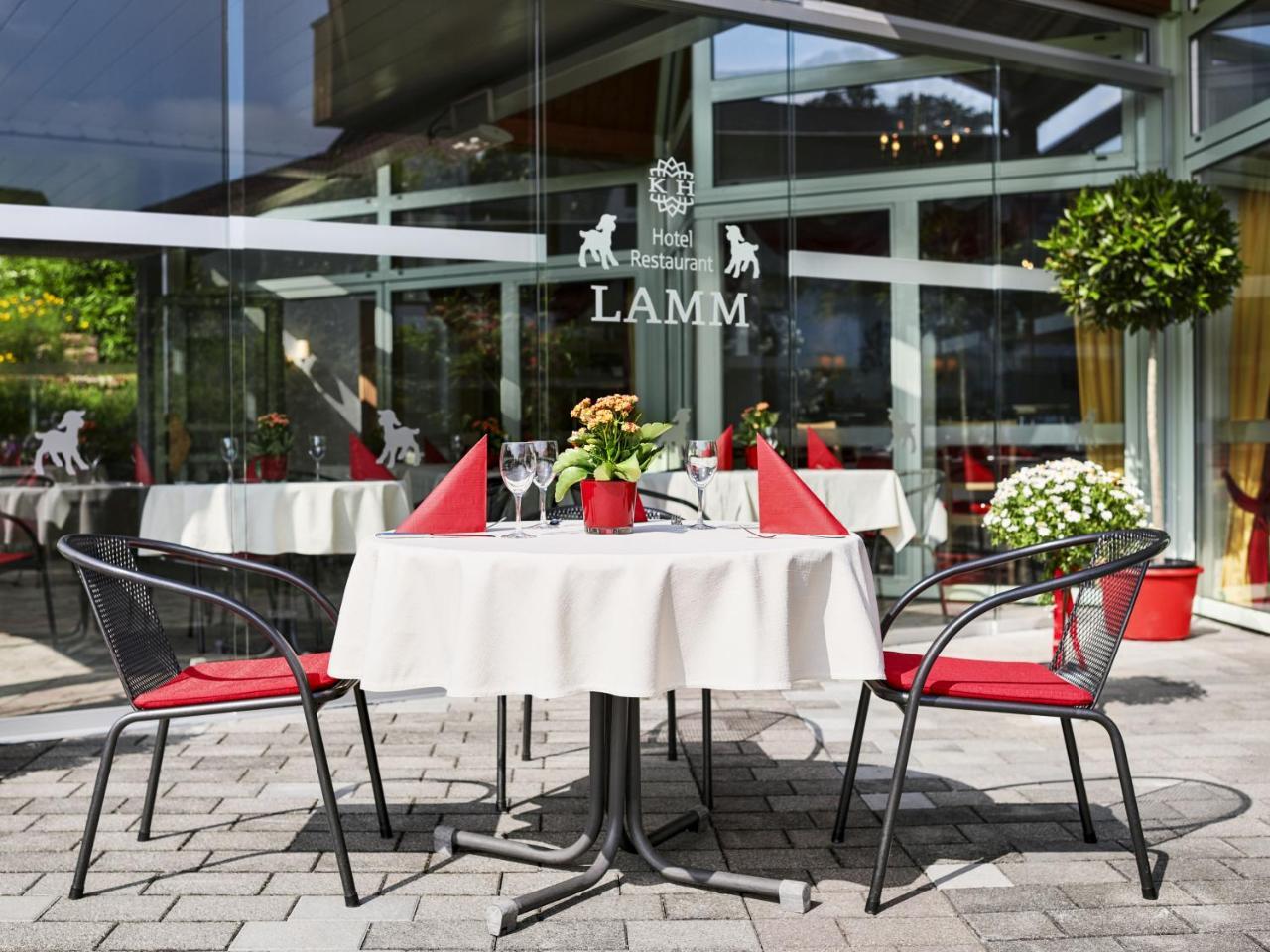 Hotel Lamm Ostfildern Bagian luar foto