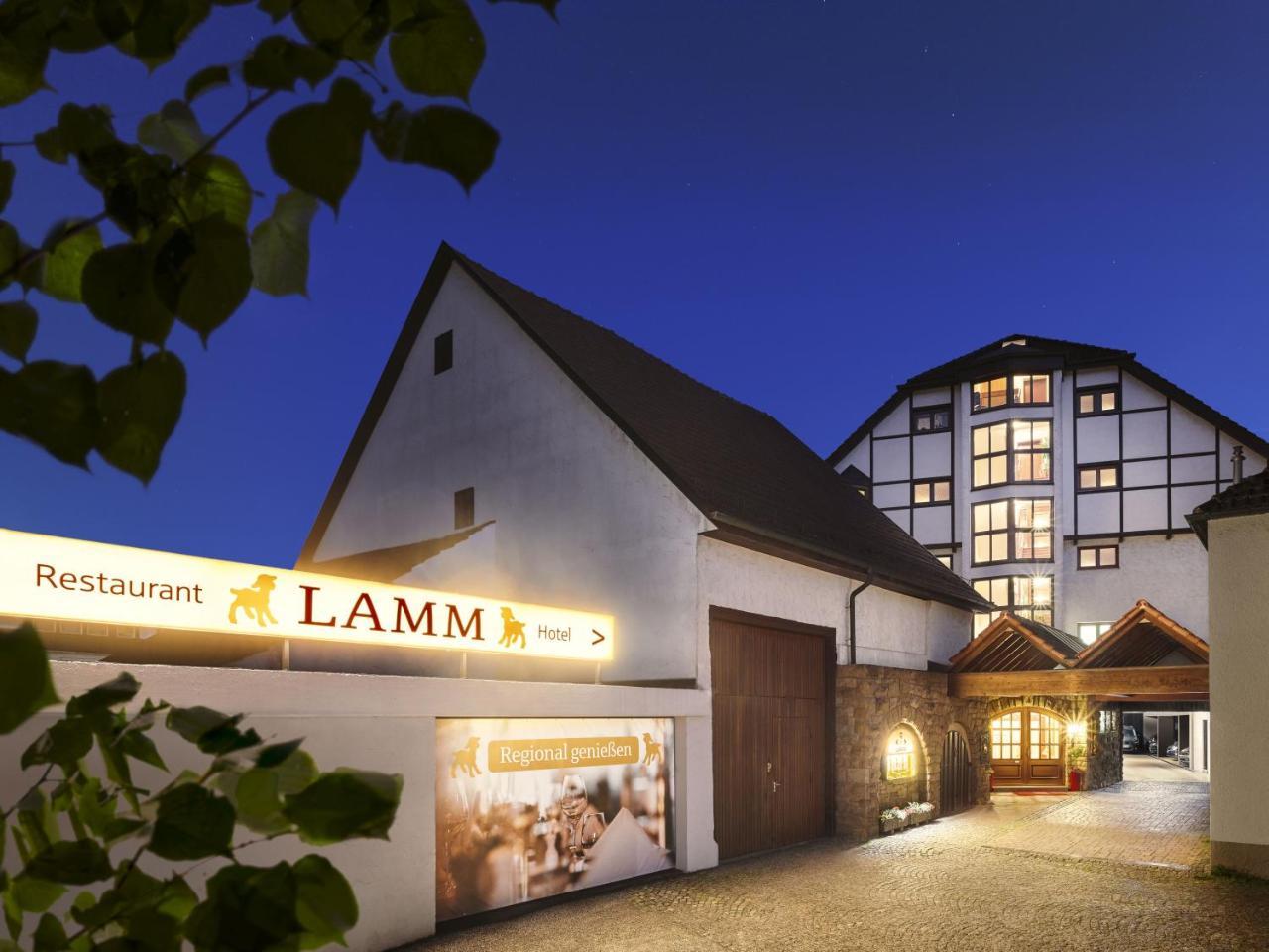 Hotel Lamm Ostfildern Bagian luar foto